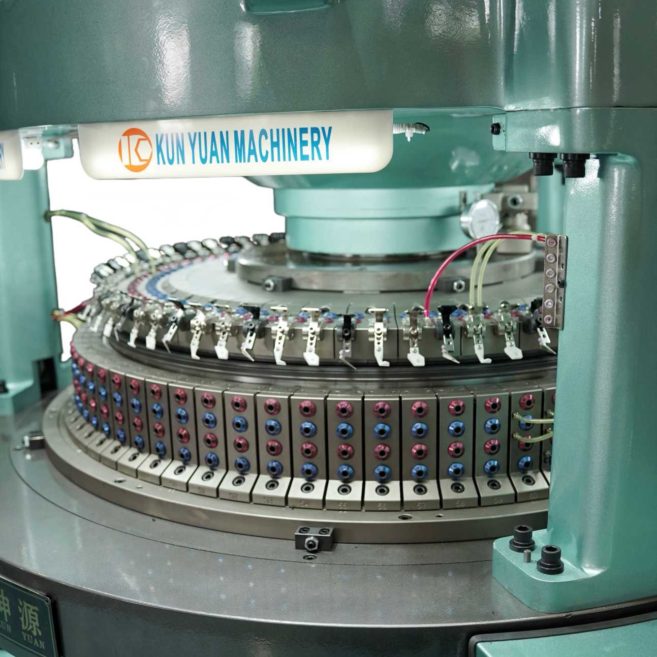 Circular Knitting Machine