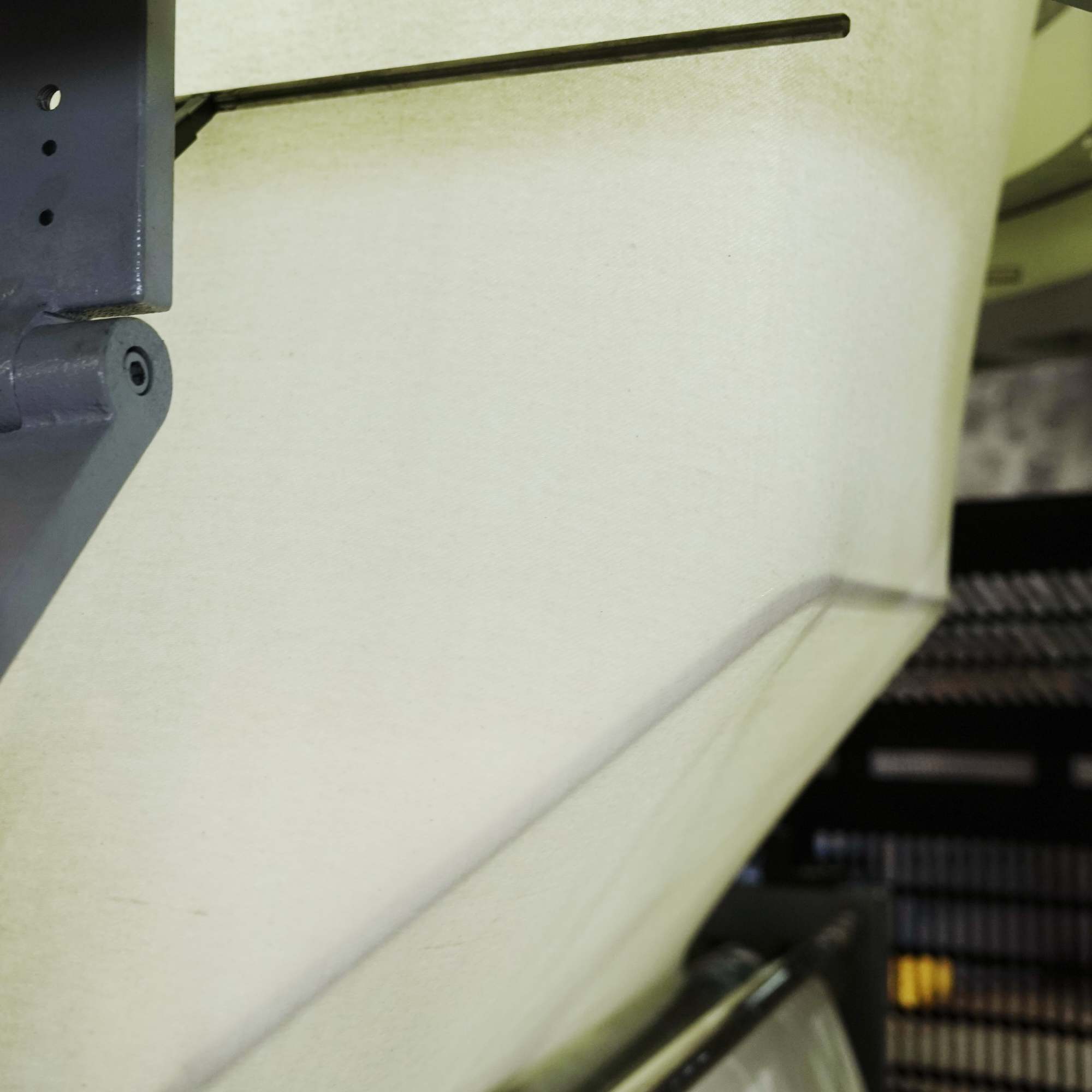 knitting machine